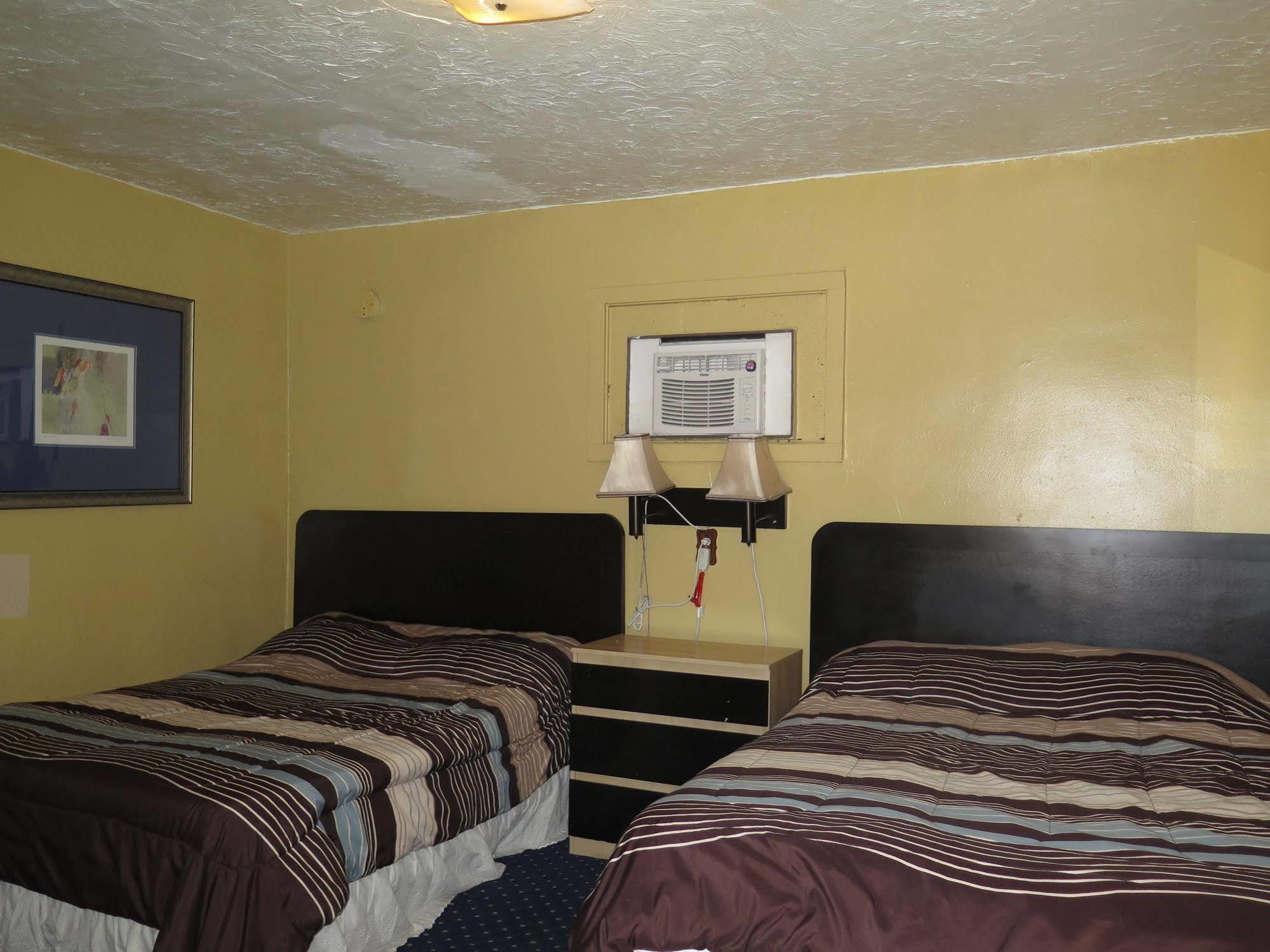 Pillow Talk Motel Wellington Exterior photo