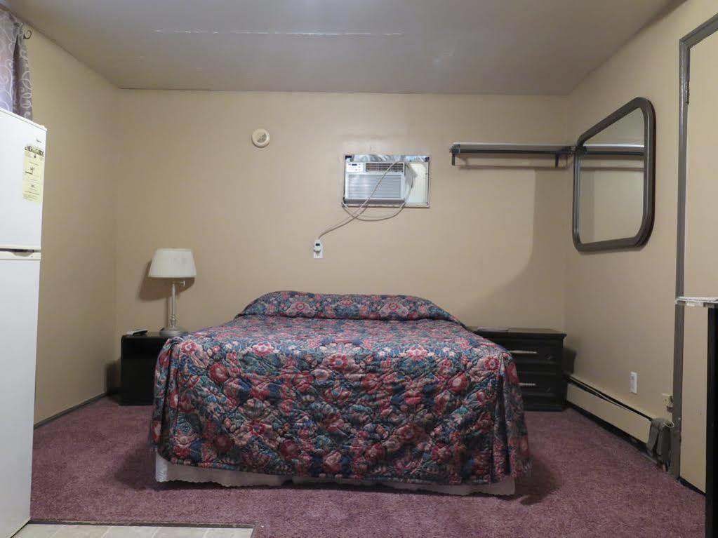 Pillow Talk Motel Wellington Exterior photo